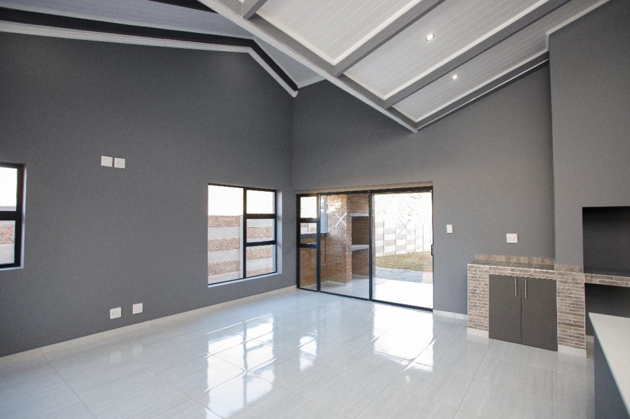 3 Bedroom Property for Sale in Island View Western Cape